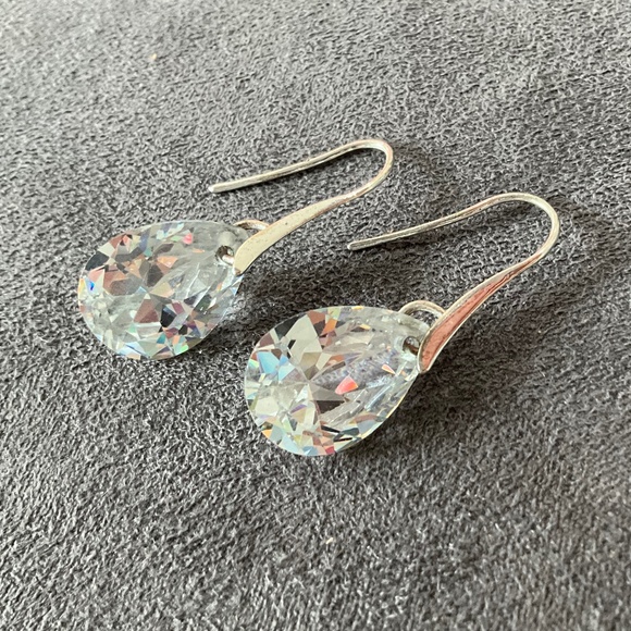 Crystal drop earrings - Picture 1 of 5